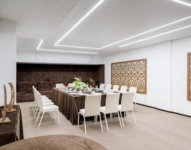  ресторан Эмиз