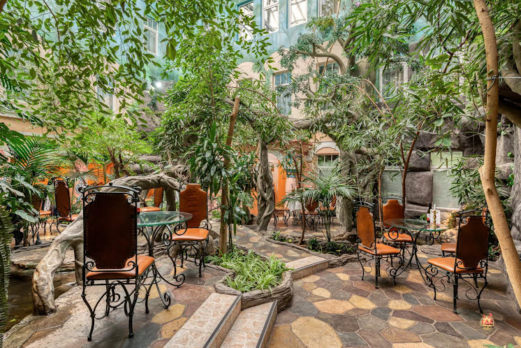 Зал «Зимний сад» в «Русская трапеза» фотография №3