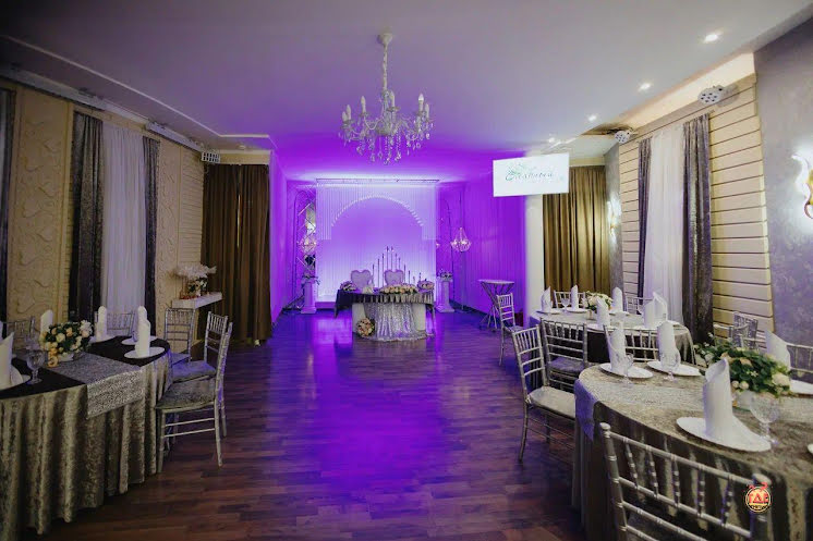 Основной зал в «Славный» фотография №2