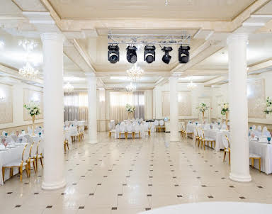 Новый год в Mozart Hall