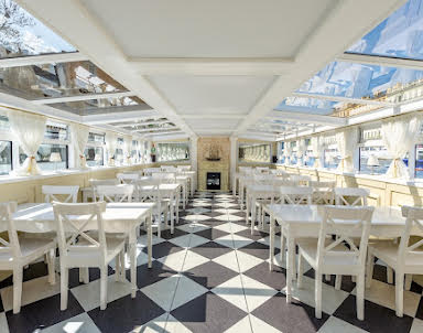  ресторан Теплоход "Грация"