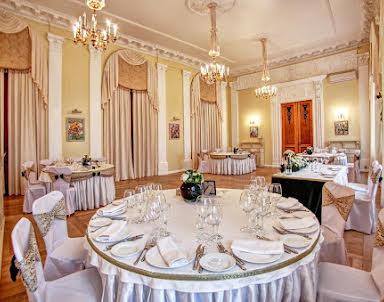 Выпускной в Дом кино