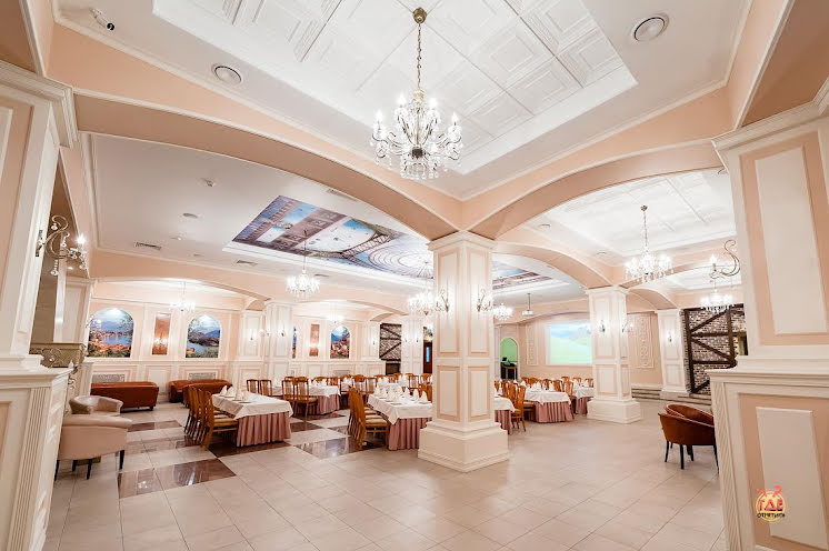 Основной зал в «Эллеон» фотография №15