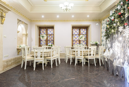 Малый зал в Малый зал