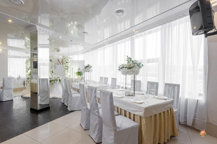 Большой банкетный домик в «Max» фотография №12