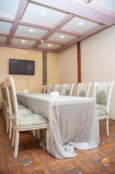 White hall фотография №17