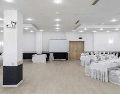  ресторан Амакс Сафар