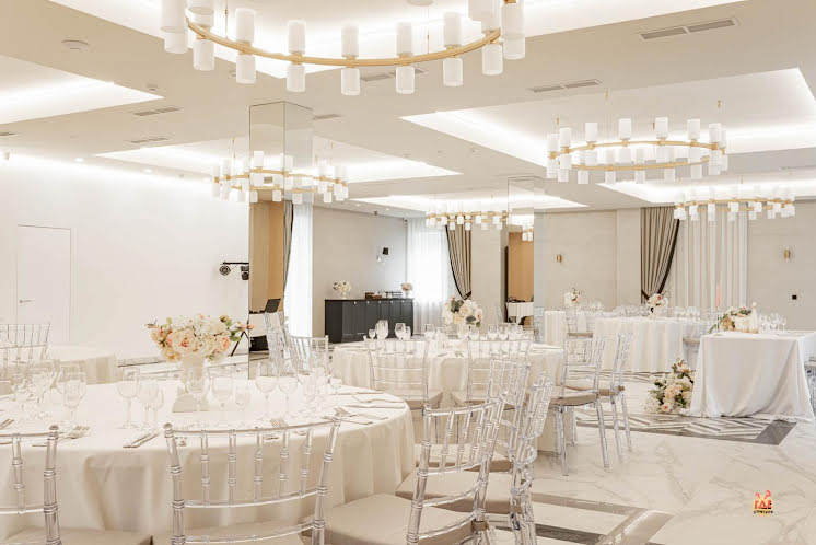 Банкетный зал в «Баден-Баден термы Еткуль» фотография №8