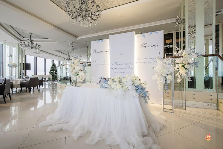 Основной зал в «Вертикаль» фотография №14