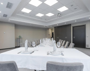  ресторан Hilton Garden Inn Volgograd