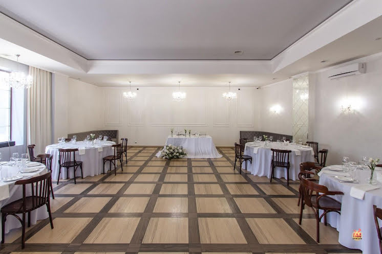 Основной зал в «Булыгин» фотография №12