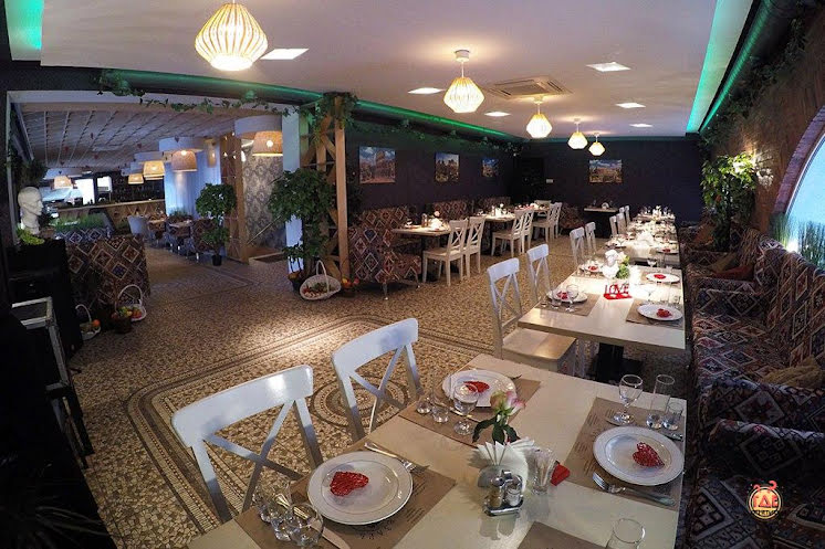 Основной зал в «Цезарь» фотография №5