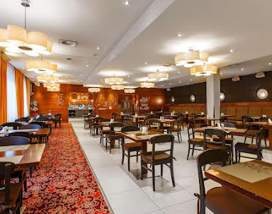  ресторан Cosmos Saint-Petersburg Pulkovskaya