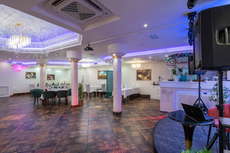 Зал на 2 этаже в «Европа» фотография №14