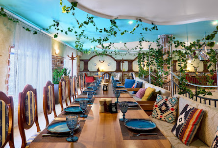 Общий зал  в Банкетный зал