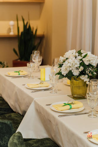 Основной зал  в «BONA CAPONA на Есенина» фотография №5