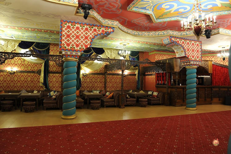 Восточный зал  в «Весенний дворец» фотография №14