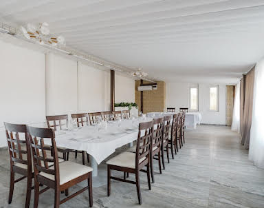  ресторан Маликон