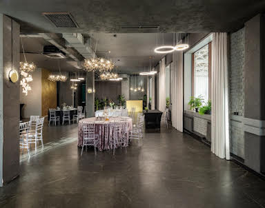  ресторан Food Factory  loft на Ядрицевской