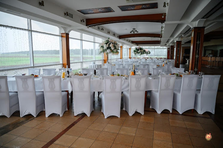 Основной зал  в «Русская усадьба» фотография №8