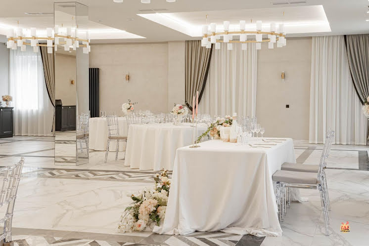 Банкетный зал в «Баден-Баден термы Еткуль» фотография №16