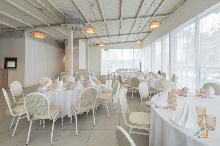 Банкетный зал в «GeLatte family» фотография №1