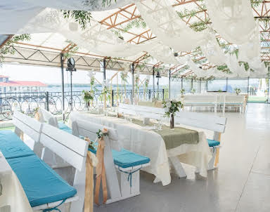  ресторан Белуга на Волге