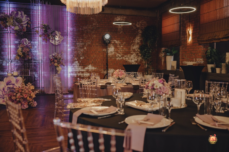 Банкетный зал в «Food Factory loft на Коммунистической» фотография №9