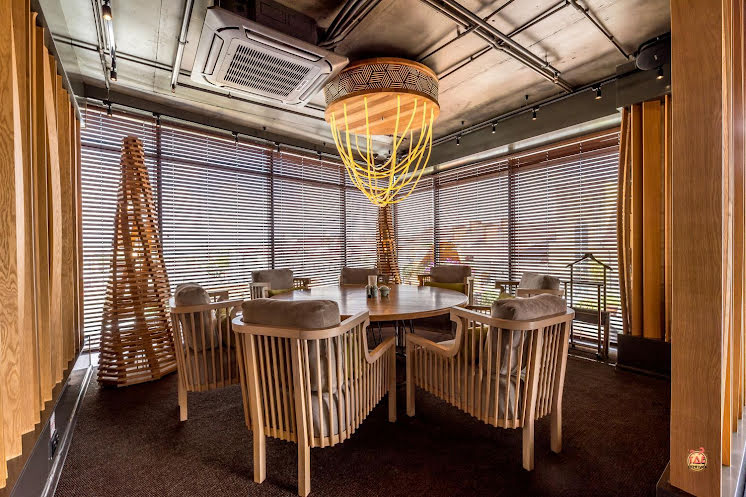 Основной зал  в «VASILCHUKÍ Chaihona №1» фотография №10