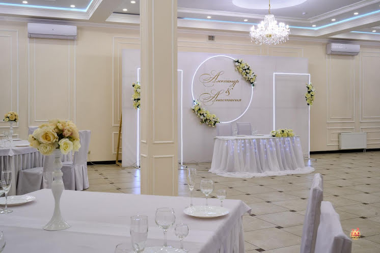 Большой зал в «Banket-Hall AURUM» фотография №4