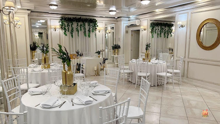 Зал «Зеркальный»  в «Праздник» фотография №5