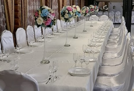 Белый  зал в Золотой зал