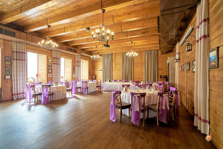 Зал "Рустик" в «Лапландия» фотография №2