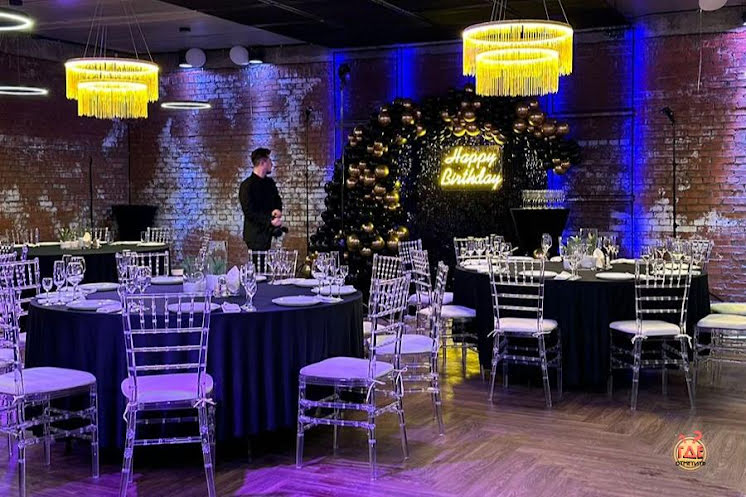 Банкетный зал в «Food Factory loft на Коммунистической» фотография №12