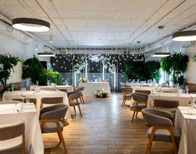  ресторан Банхоф на Мира