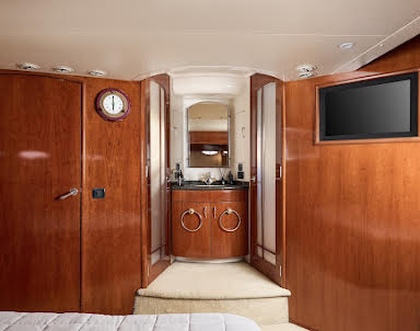  ресторан YES BOAT