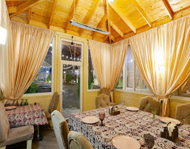  ресторан Венеция на ул. 40 лет Октября