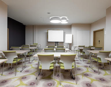  ресторан Edge Seligerskaya-Moscow