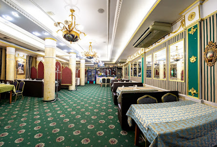 Основной зал в Основной зал