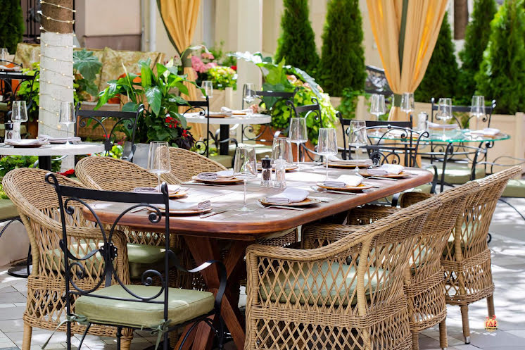 Летняя терраса в «Ткемали» фотография №7