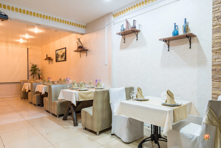 Основной зал в «Уют» фотография №4