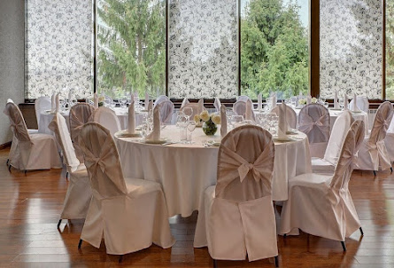 Ресторан  в Малый зал 