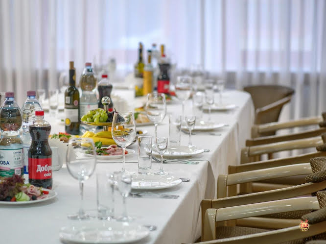 Зал Boutique Whisky bar в «Чайка и Бурлак» фотография №4