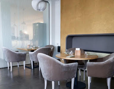  ресторан Divine на Назарбаева