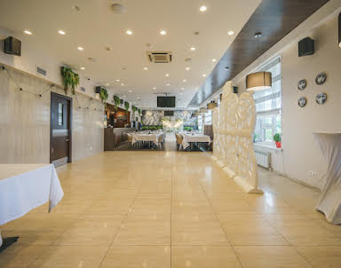  ресторан BISCAFE