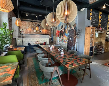 Корпоратив в Гиви to me на улице Малышева