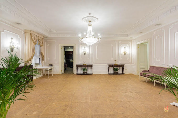 Ресторан в «Milutin Palace» фотография №11