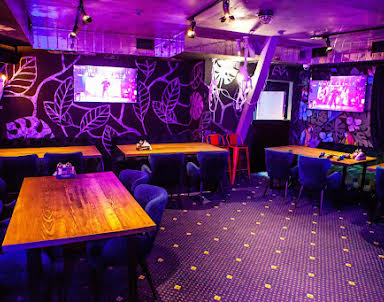  ресторан ИКRA. Restoclub & karaoke