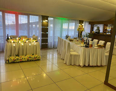  ресторан Дельфин