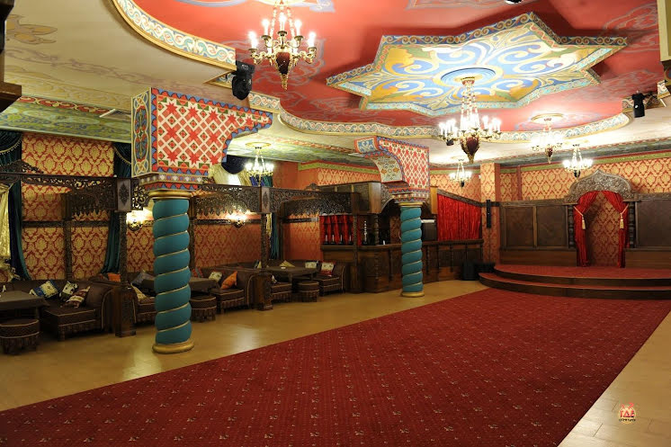 Восточный зал  в «Весенний дворец» фотография №8